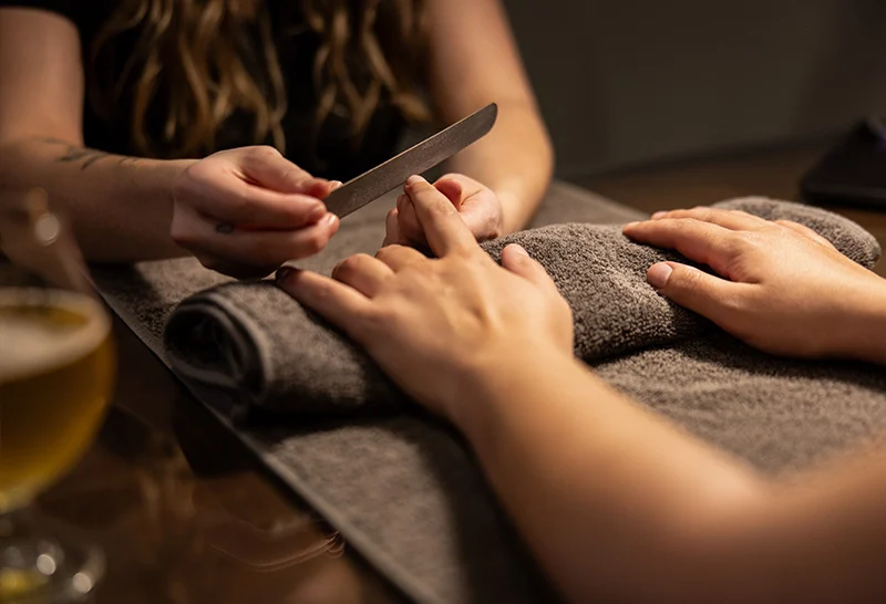 Classic Manicure
