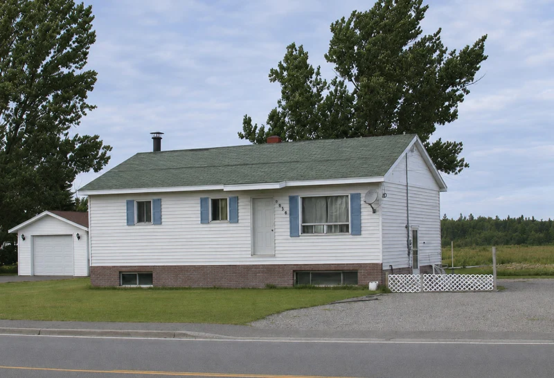 New location before renovations (2006)